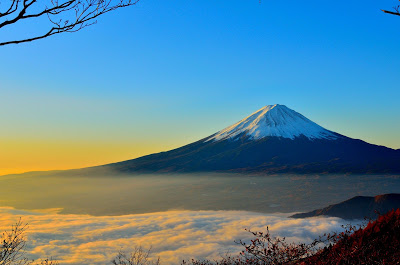mt-fuji-477832_1920.jpg